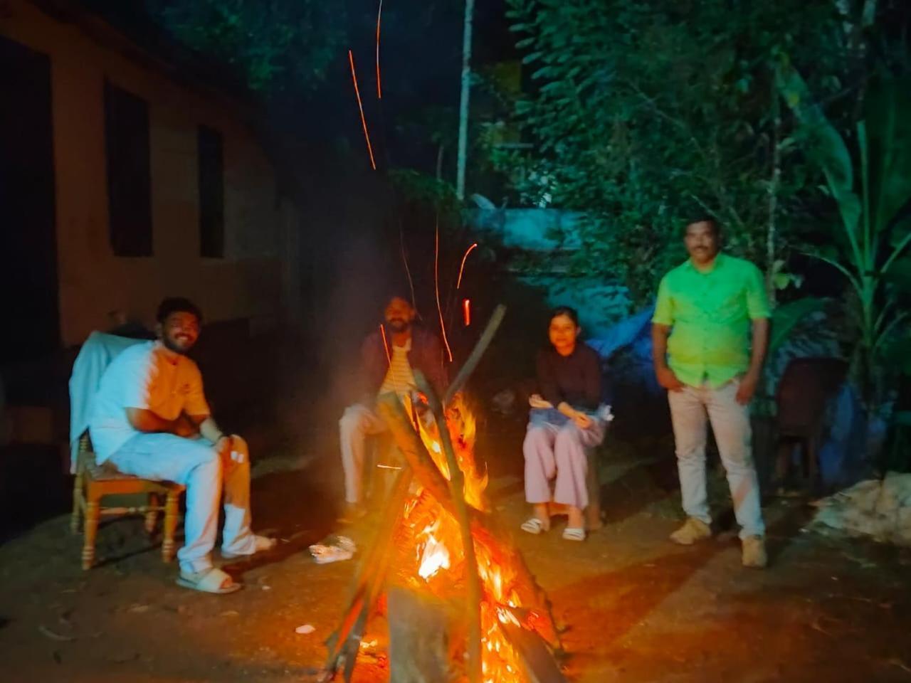 Riya Home Stay Munnar Anaviratty Exterior foto
